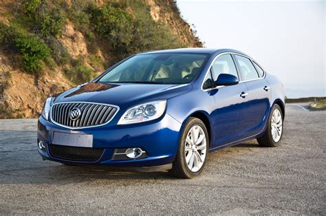 2013 Buick Verano Owners Manual